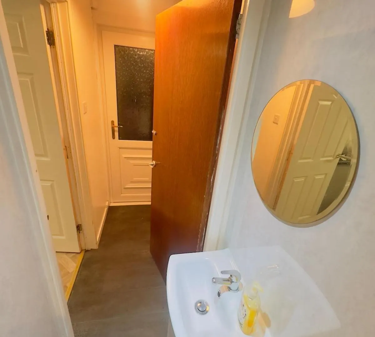 Holiday home Modern & Cosy 3 Bedroom Inverkeithing Home- Ideal For Edinburgh Dunfermline & St Andrews With Free Parking United Kingdom
